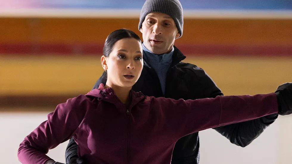 Alles was zählt: Deniz geht mit Charlie nach Vancouver – So lange werden die beiden fehlen!