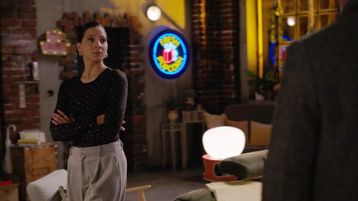 „AWZ“: Charlie verlässt Essen – was wird jetzt aus ihr und Deniz?