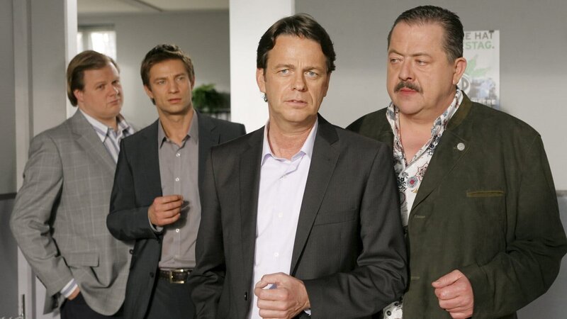 Die Rosenheim Cops Staffel 9 Folge 2 Dumm gelaufen