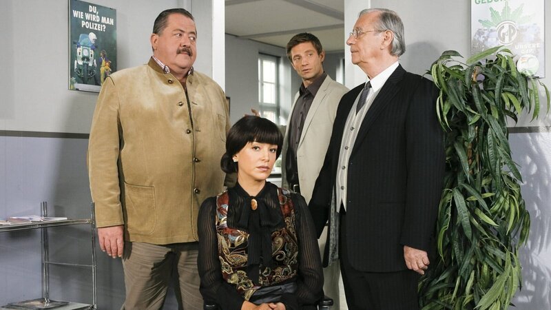 Die Rosenheim Cops Staffel 10 Folge 1 Die kalte Gräfin