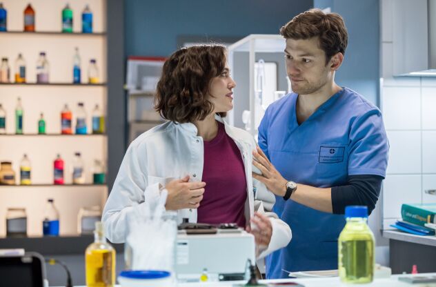 In aller Freundschaft – ‘Die jungen Ärzte’-Fanliebling kehrt zurück – doch es gibt einen Haken