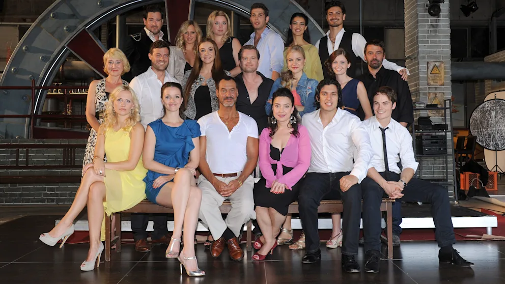 Vorschau für den Oktober 2025 : Wie geht es heute weiter bei „Alles was zählt“?