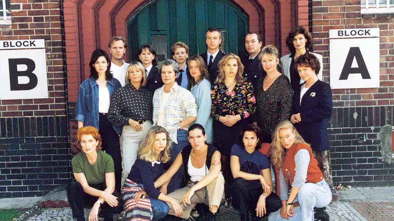 Hinter Gittern - Der Frauenknast am 13. Oktober 2025 um 13:55 Uhr auf RTL Passion - TVMovie