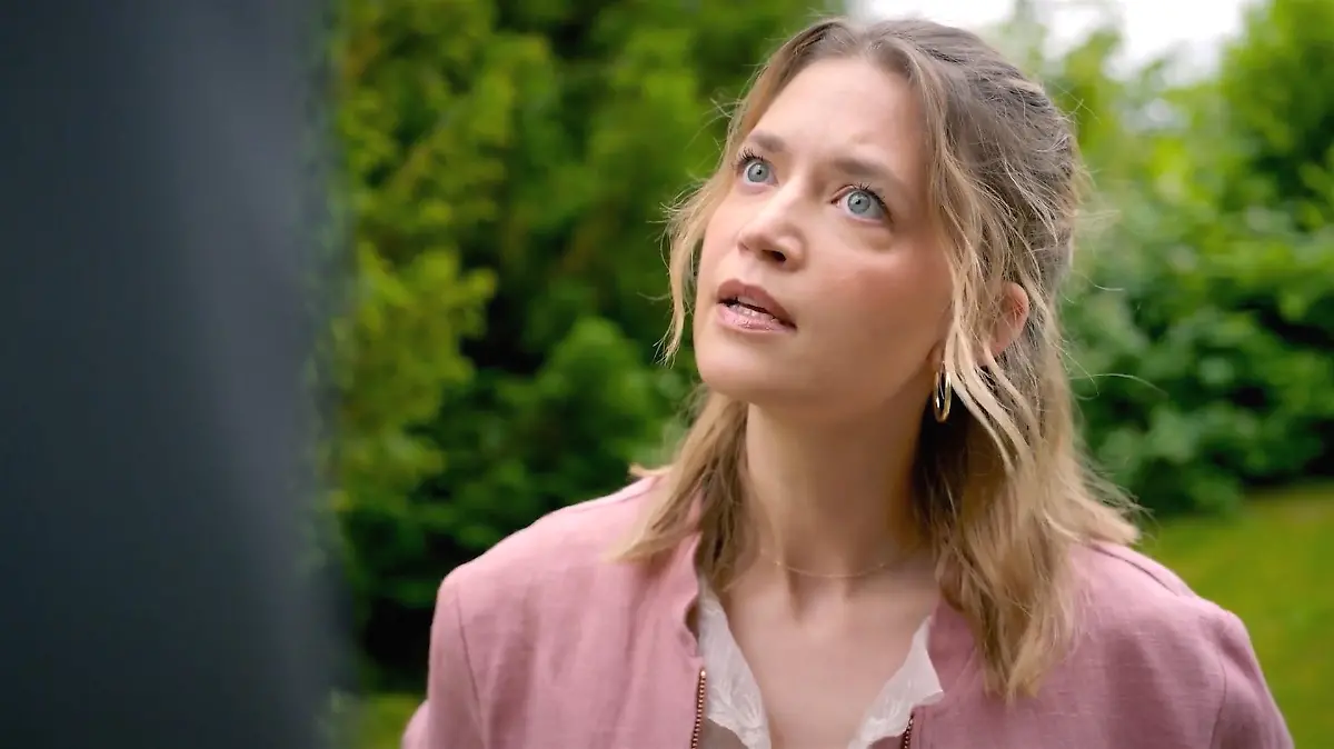 Match vor der Kamera AWZ-Star Suri Abbassi wollte nur Robin Schick - sonst keinen!