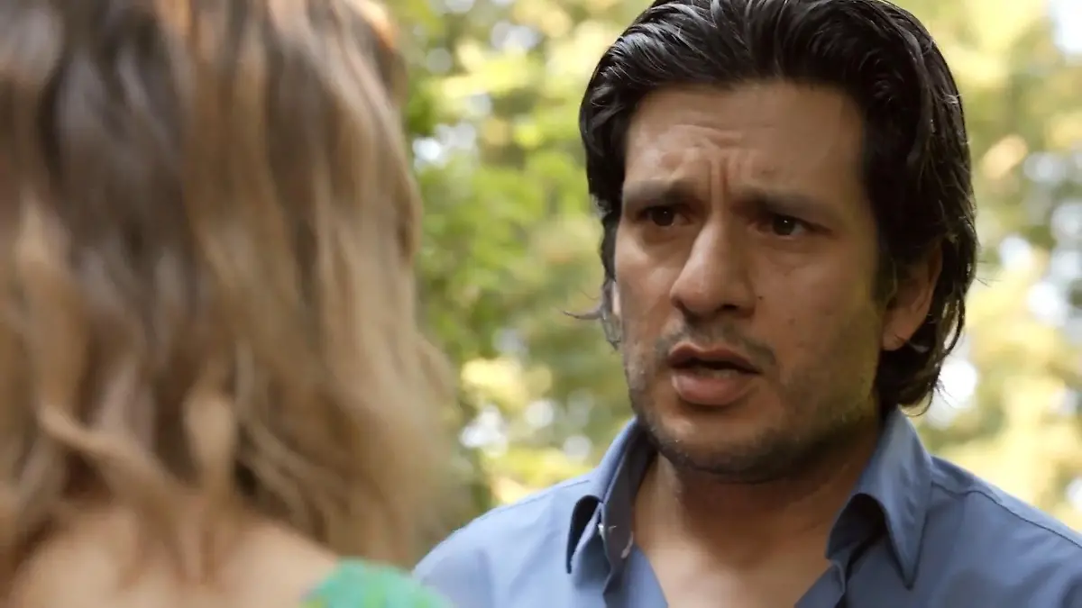 Richards verhängnisvolles Lächeln nach Simones Liebesgeständnis