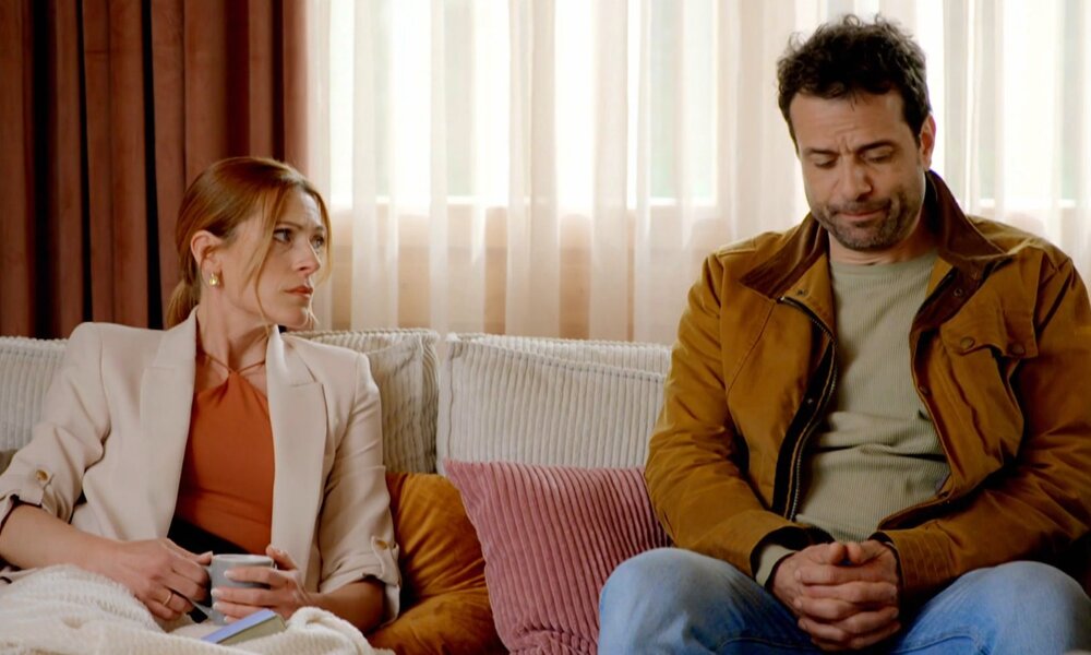 „Die Landarztpraxis“: Böse Wendung zum Staffelfinale – Chris‘ Ex spinnt nächsten perfiden Plan