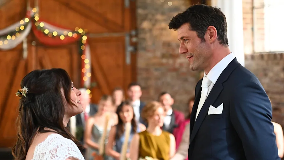 Fans der beliebten Sat.1-Vorabendserie „Die Landarztpraxis“ müssen sich kurz vor dem Finale der dritten Staffel auf ungewohnte Veränderungen einstellen.