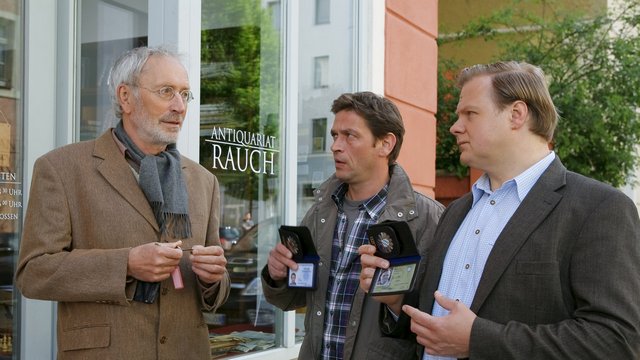 Krimiserie: Die Rosenheim-Cops – Jagd auf Watzmann (ZDF 16:10 – 17:00 Uhr)