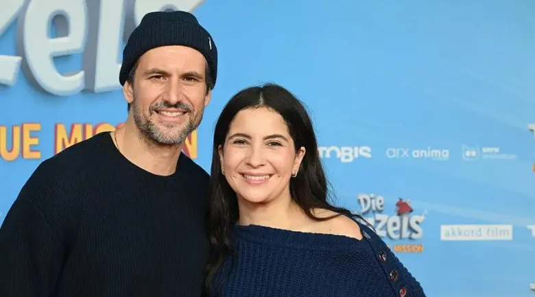 GZSZ-Star Chryssanthi Kavazi & Ehemann Tom Beck: Gemeinsame Serie „The other gAIrl“ – darum gehts