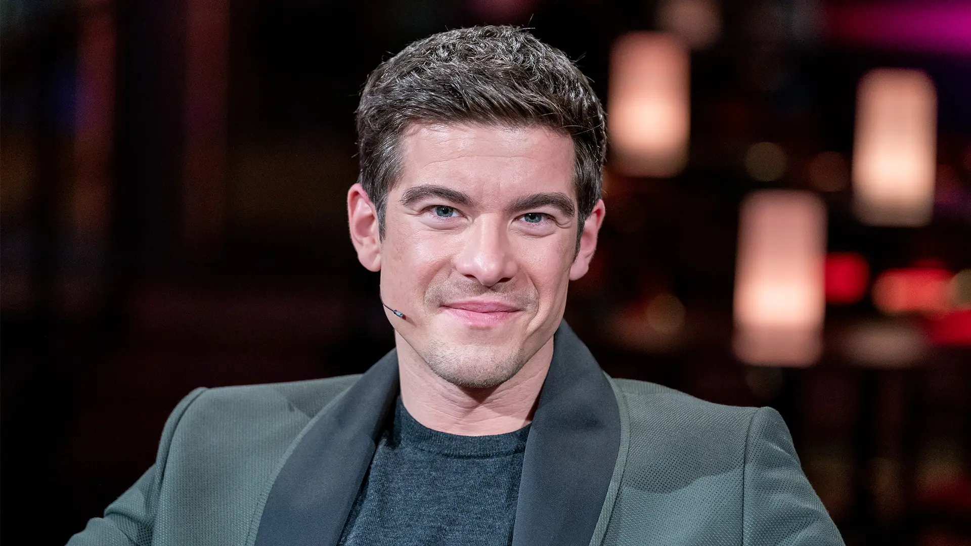 “In aller Freundschaft”-Star Philipp Danne spricht über sein Liebesglück: “Es war Schicksal”