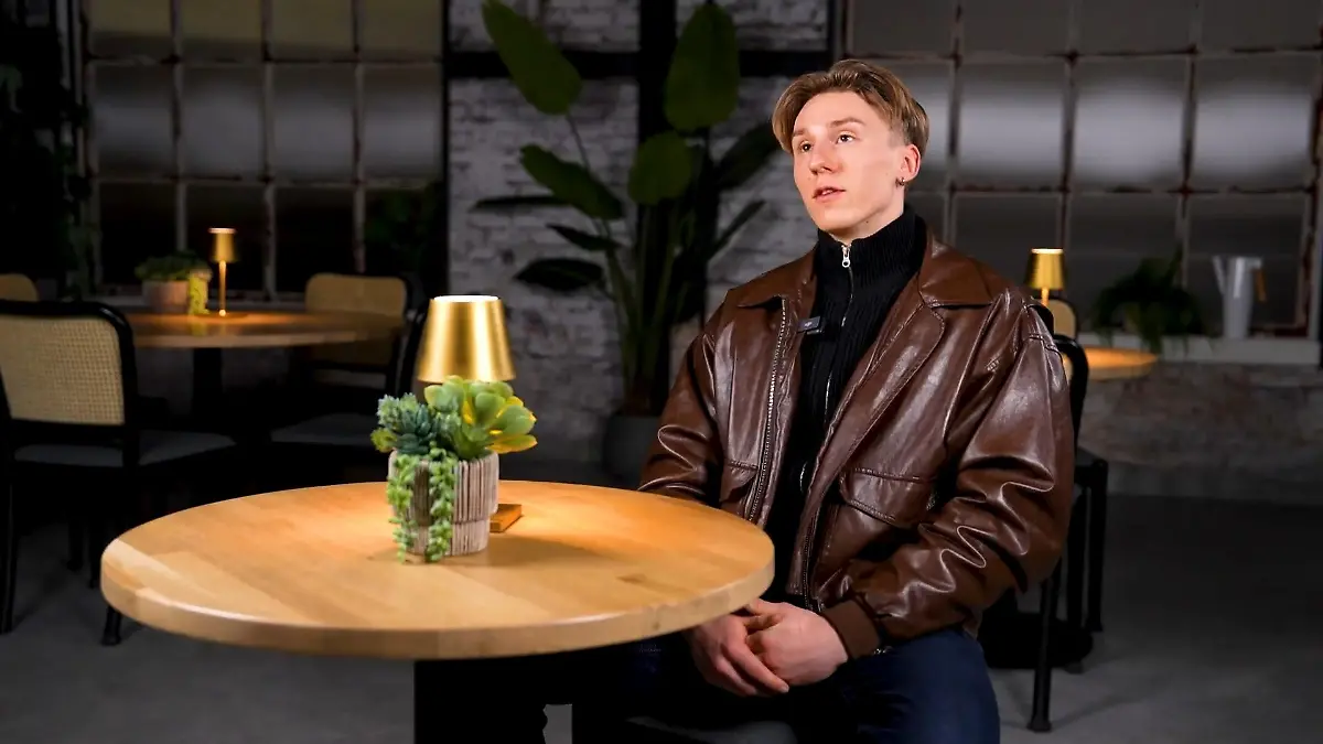 Eine unschöne Begegnung Olaf macht Lennox vor seinem Wettkampf nieder