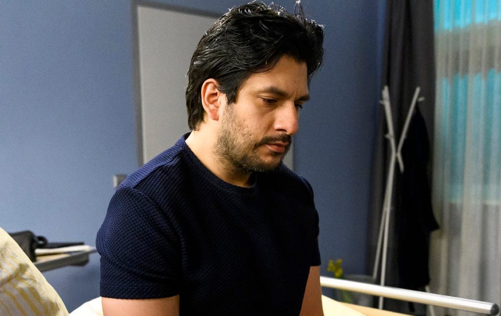 „AWZ-Drama eskaliert: Maximilians Intrige bricht brutal zusammen!“