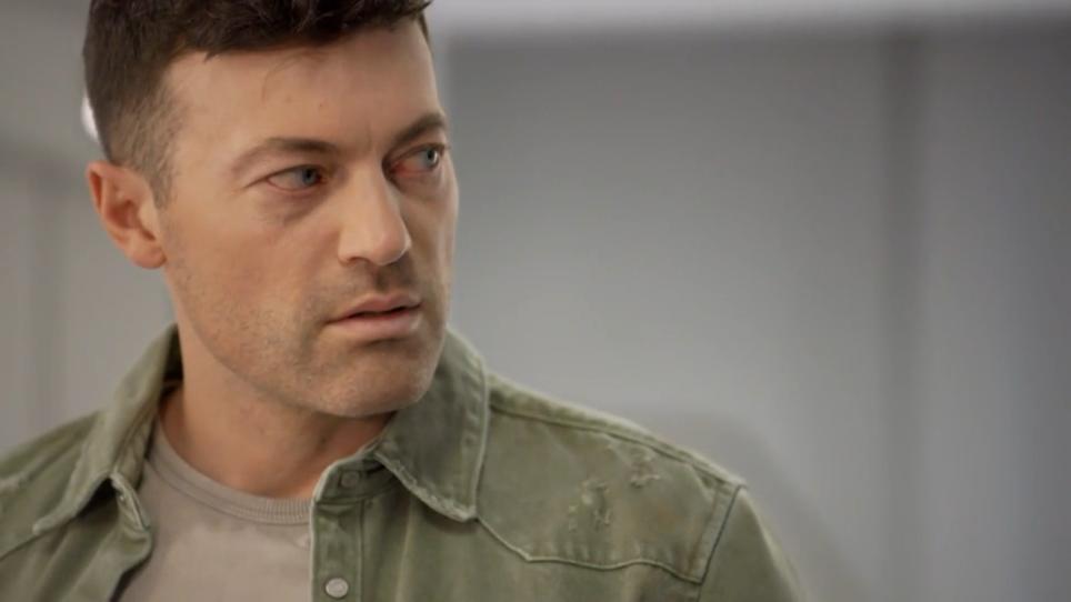 Es ist ein verregneter Dienstagabend, als Laura endlich die Entscheidung trifft, die sie viel zu lange hinausgezögert hat.