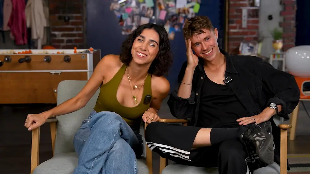 „Es ist ein Zuhause geworden!” Berrit Arnold feiert „Alles was zählt”-Jubiläum mit Tränen in den Augen