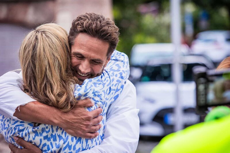 A storm is brewing in Wiesenkirchen. With Season 4 officially confirmed, Die Landarztpraxis promises more heart-stopping twists, tangled emotions, and the kind of intimate drama that made it one of Germany’s most-watched series.