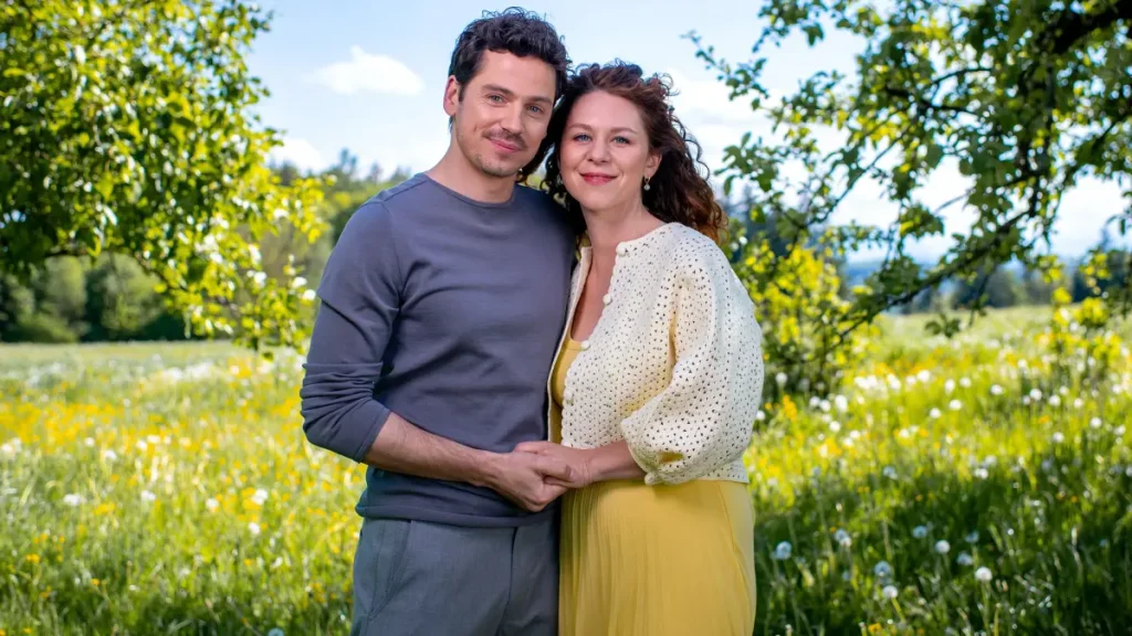 „Sturm der Liebe“-Stars privat: SIE zeigen sich jetzt knutschend bei Instagram