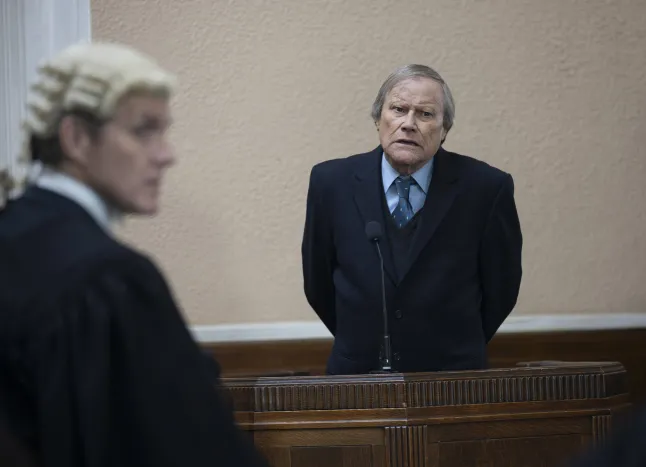 Coronation Street reveals Corriedale crash drama in 10 spoiler pictures