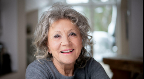 Kriegstraumata holen “Sturm der Liebe”-Star Antje Hagen ein