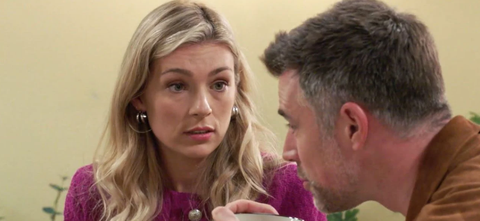 Sturm der Liebe: Larissas tödliches Spiel eskaliert – Vergiftet sie sich selbst, um Kilians Liebe zu erzwingen?