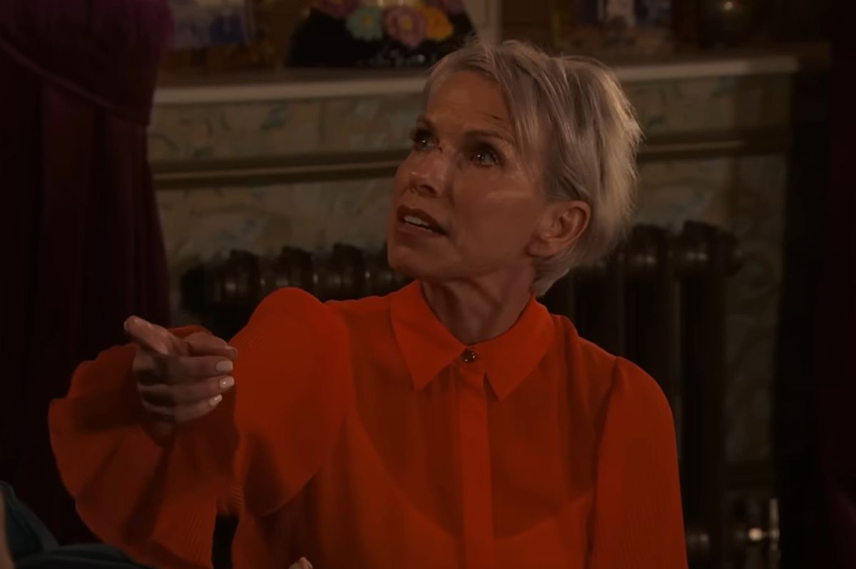 PLAN IN RUINS: FANS EXPOSE ‘OBVIOUS’ FLAW IN DEBBIE WEBSTER’S D.E.A.D.L.Y SCHEME!