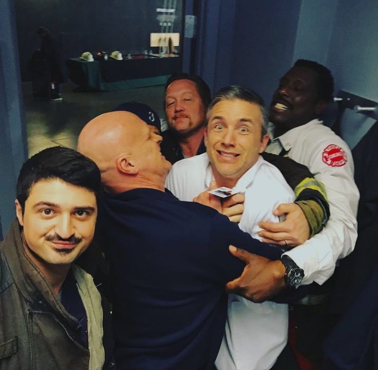 Chicago Fire Star Calls Out TV Procedurals’ Secretly Greatest Inaccuracy