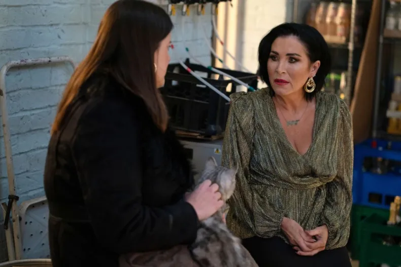 Michelle Ryan, a well-known figure from EastEnders, posted a mysterious message where she is seen burning a script following criticism about her comeback to the popular show: “Things have gotten out of control – I truly can’t handle it anymore.” – film.purextop.com