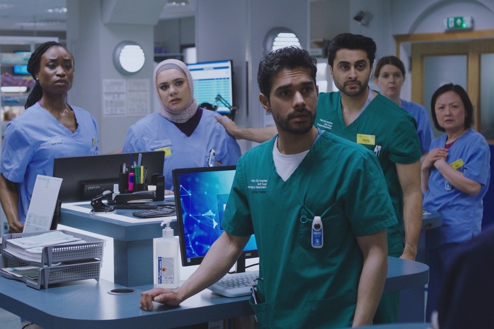 Five New Characters Join Casualty – From Donna Jackson’s Return to Fresh Faces Shaking Up the Hospital!