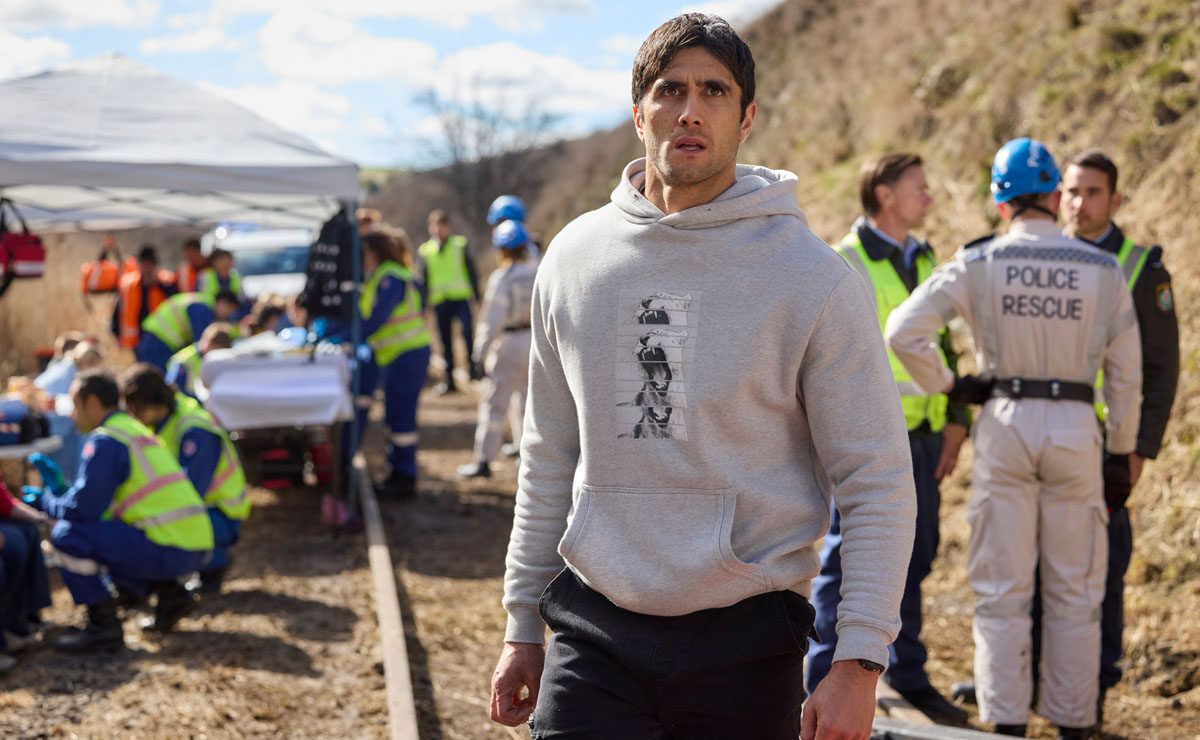 🚨🔥 HOME AND AWAY CATASTROPHE: Train Horror Leaves Summer Bay in RUINS as Tane Cheats Death! 😱💥