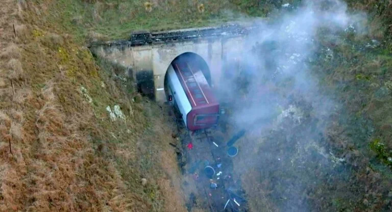 Home and Away returns tonight with train crash aftermath