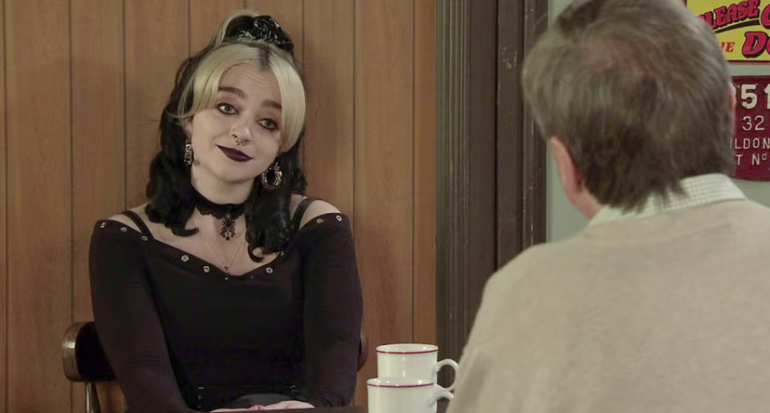 UNREAL TRANSFORMATION: CORRIE’S MOLLIE GALLAGHER STUNS FANS WITH BOLD 2026 LOOK!