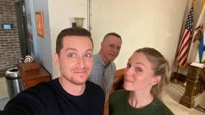 BREAKING: Jesse Lee Soffer pregnancy rumors explode after a deleted ultrasound post leaves fans convinced Chicago. qc01