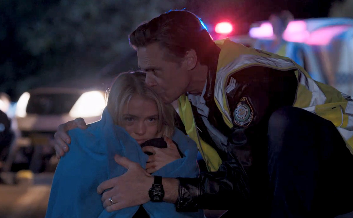 Summer Bay in shock: Theo dies protecting Lacey, leaving Leah devastated.